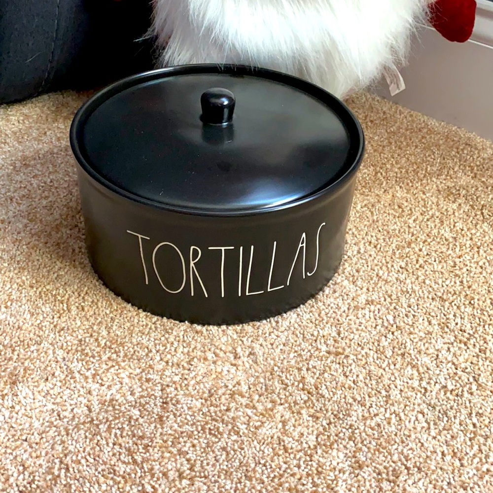 Rae Dunn black tortillas dish